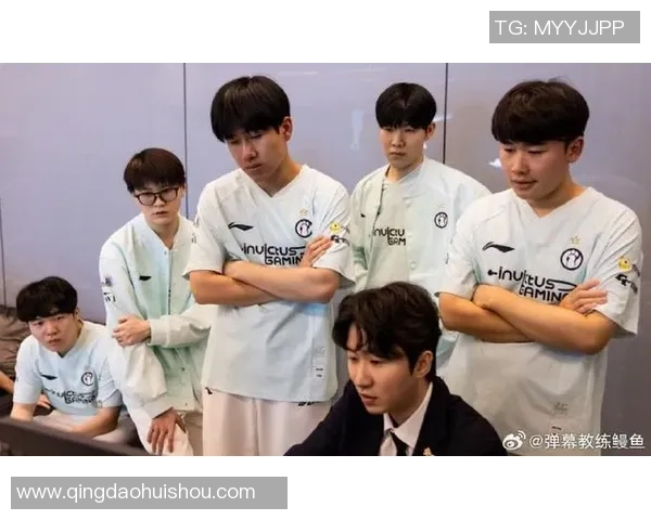 外网热议TES与FPX对决精彩瞬间及战术分析引发讨论