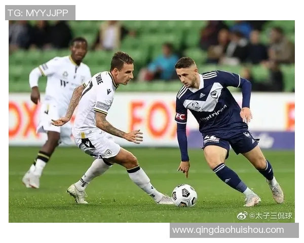 小兹维列夫与赫伯特激战正酣谁将赢得这场精彩对决的胜利